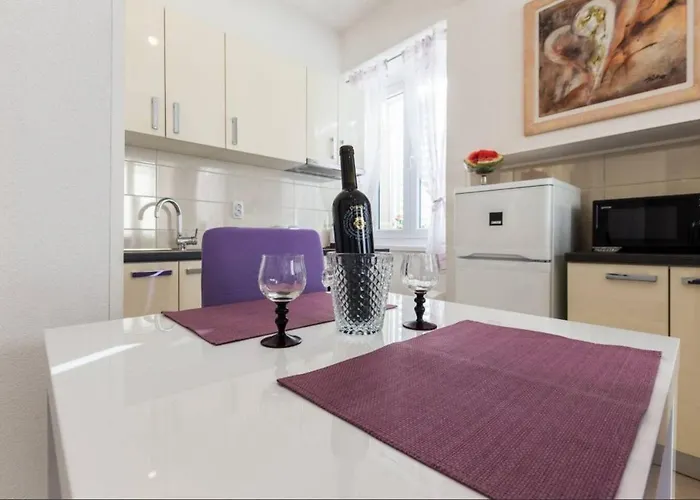 Perfect View Apartment *