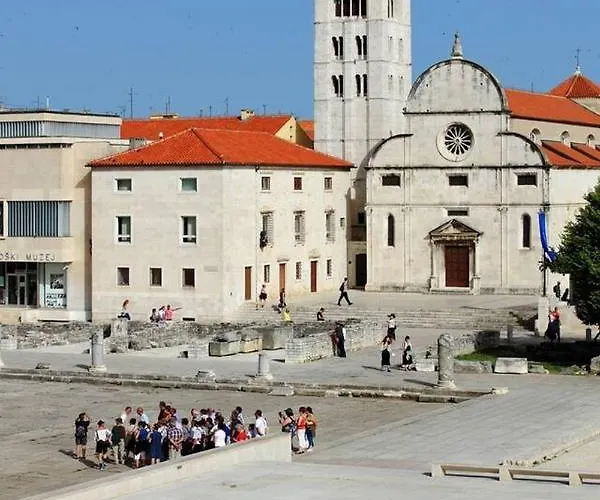 Perfect View Apartment *